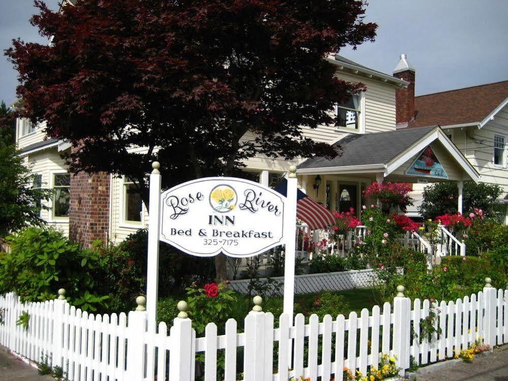Rose River Inn B&B Астория Екстериор снимка